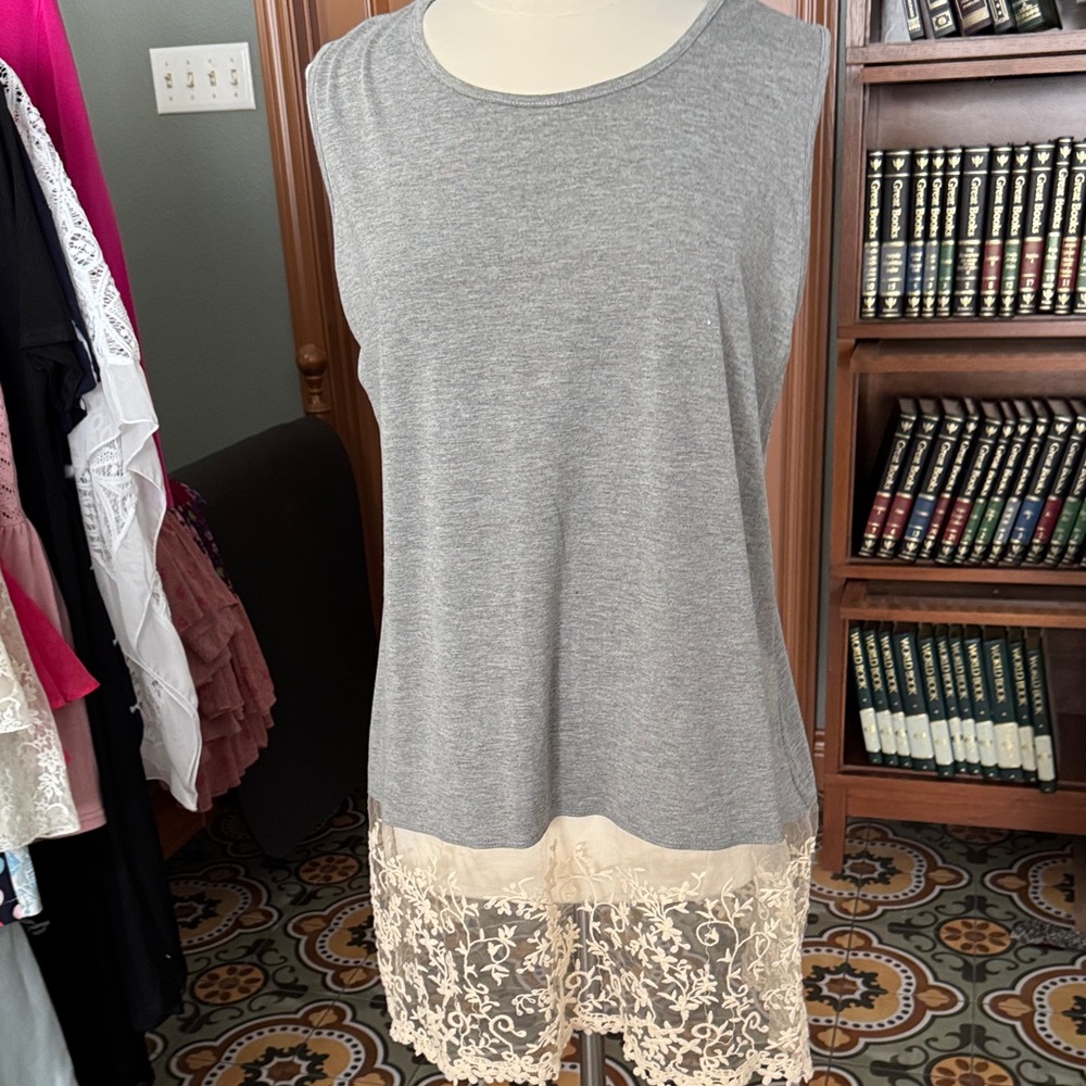 Sleeveless Gray Midi Dress with Cream Lace Hem